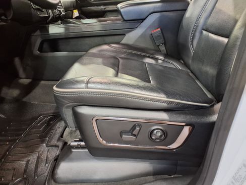 Used 2024 RAM 1500 Limited AWD/4WD image 21