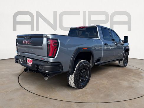 Used 2024 GMC Sierra 2500 AT4X w/ AT4X AEV Edition image 11