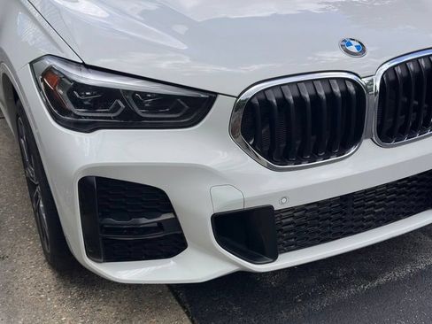 Used 2021 BMW X1 xDrive28i w/ M Sport Package AWD/4WD image 2