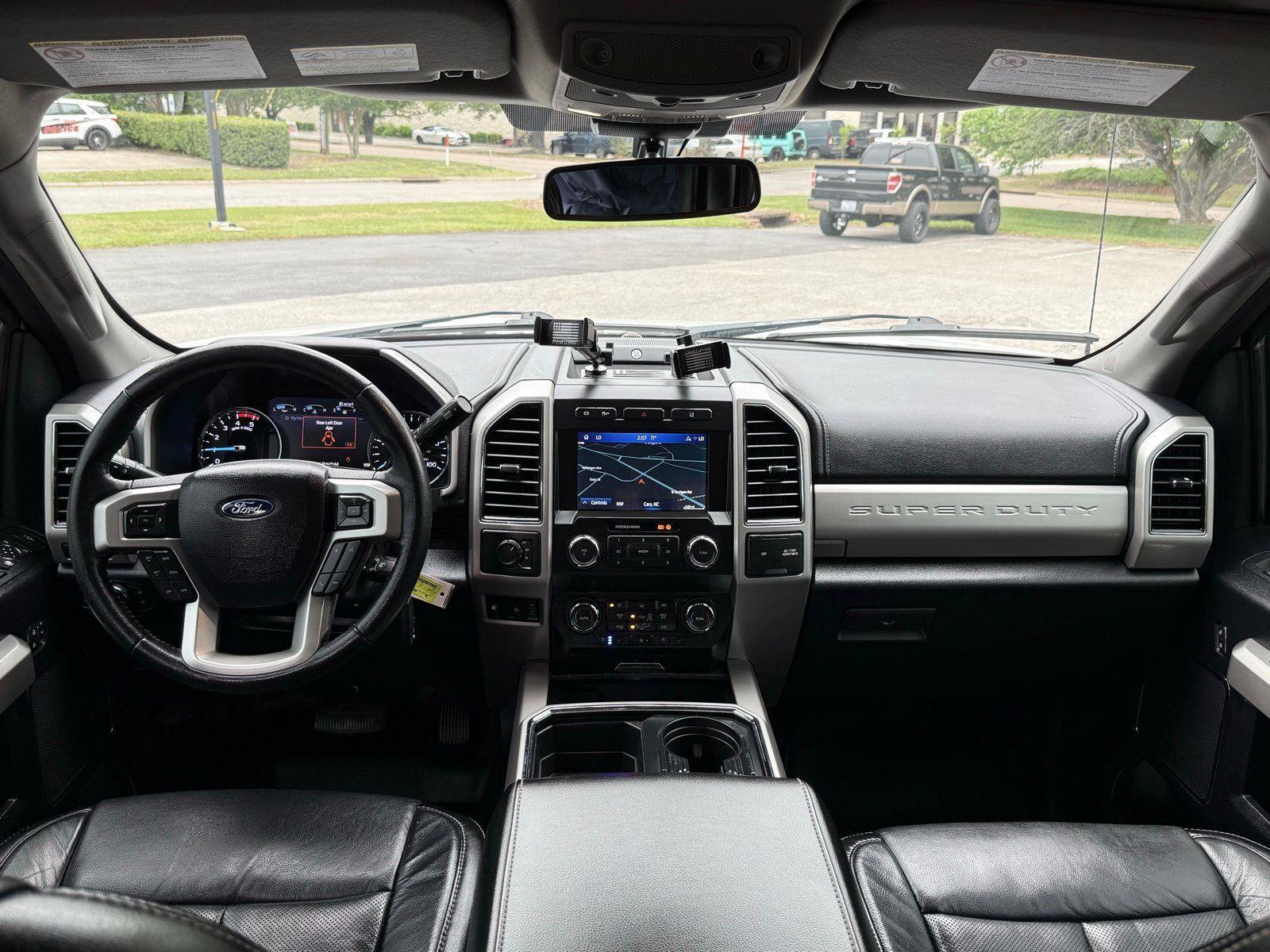 Used 2020 Ford F250 Lariat w/ Lariat Value Package AWD/4WD image 35