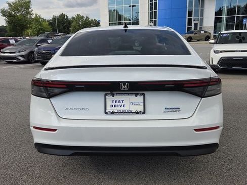 Used 2024 Honda Accord Sport image 7