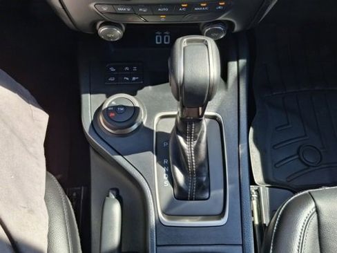 Used 2021 Ford Ranger Lariat w/ Equipment Group 501A High image 21