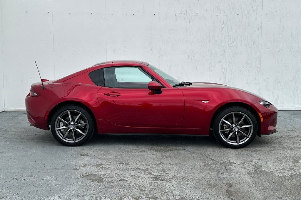 Used 2023 MAZDA MX-5 Miata Grand Touring w/ Weather Package RWD image 2