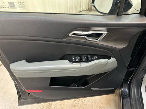 Used 2023 Kia Sportage X-Line w/ X-Line Premium Package image 27