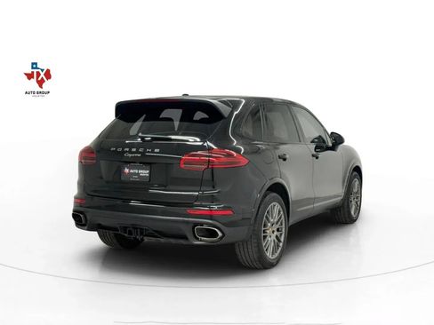 Used 2018 Porsche Cayenne Platinum Edition image 7