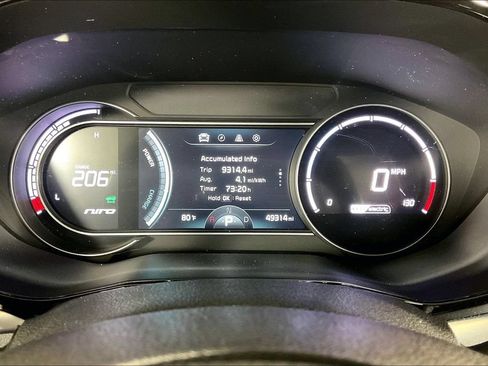 Used 2022 Kia Niro EX Premium FWD image 20