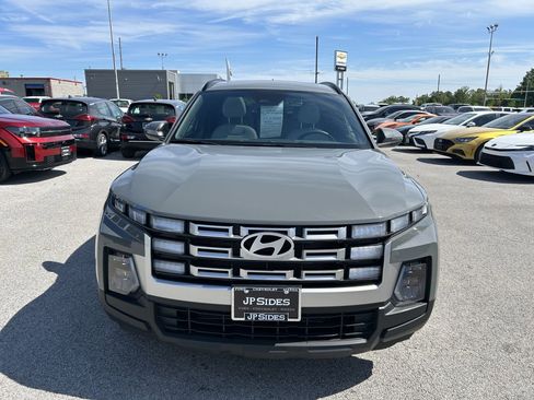 Used 2025 Hyundai Santa Cruz SEL FWD image 7
