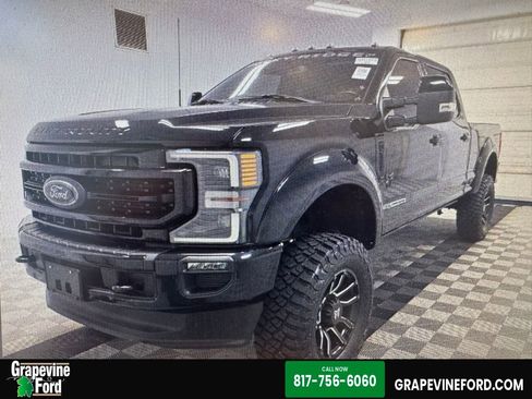 Used 2022 Ford F250 Lariat w/ Black Appearance Package image 1