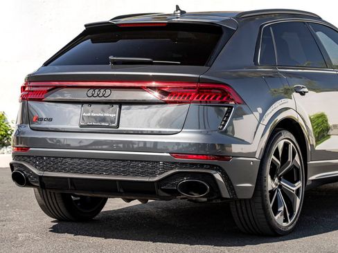 Used 2022 Audi RS Q8 AWD/4WD image 7