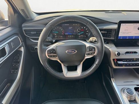 Used 2023 Ford Explorer XLT w/ Equipment Group 202A image 12