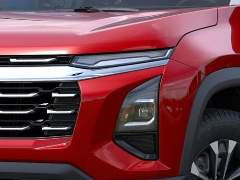 New 2026 Chevrolet Equinox LT w/ Convenience Package II image 10