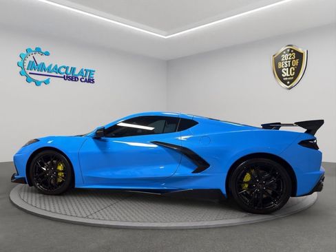 Used 2023 Chevrolet Corvette Stingray Coupe w/ 1LT RWD image 2