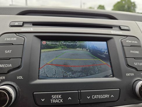 Used 2014 Kia Sportage LX FWD image 28