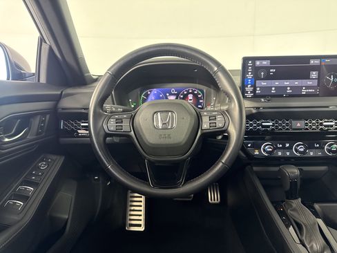 Certified 2023 Honda Accord Sport image 24