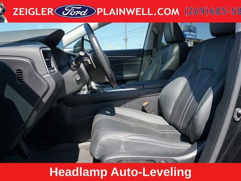 Used 2022 Lexus RX 450h AWD w/ Luxury Package image 17