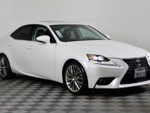 Used 2015 Lexus IS 250 w/ Navigation System Package image 3