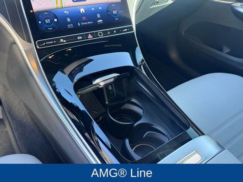 Used 2024 Mercedes-Benz GLC 300 GLC 300 image 18