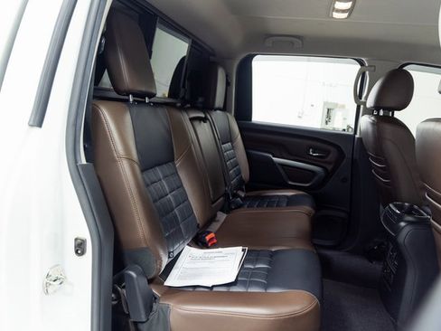 Used 2017 Nissan Titan Platinum Reserve image 21