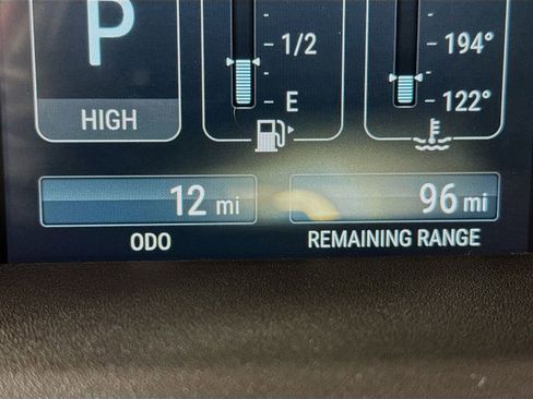 Used 2024 INEOS Grenadier Fieldmaster Edition image 11