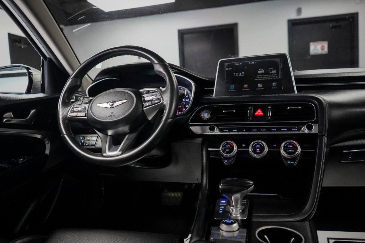 Used 2020 Genesis G70 2.0T RWD image 12