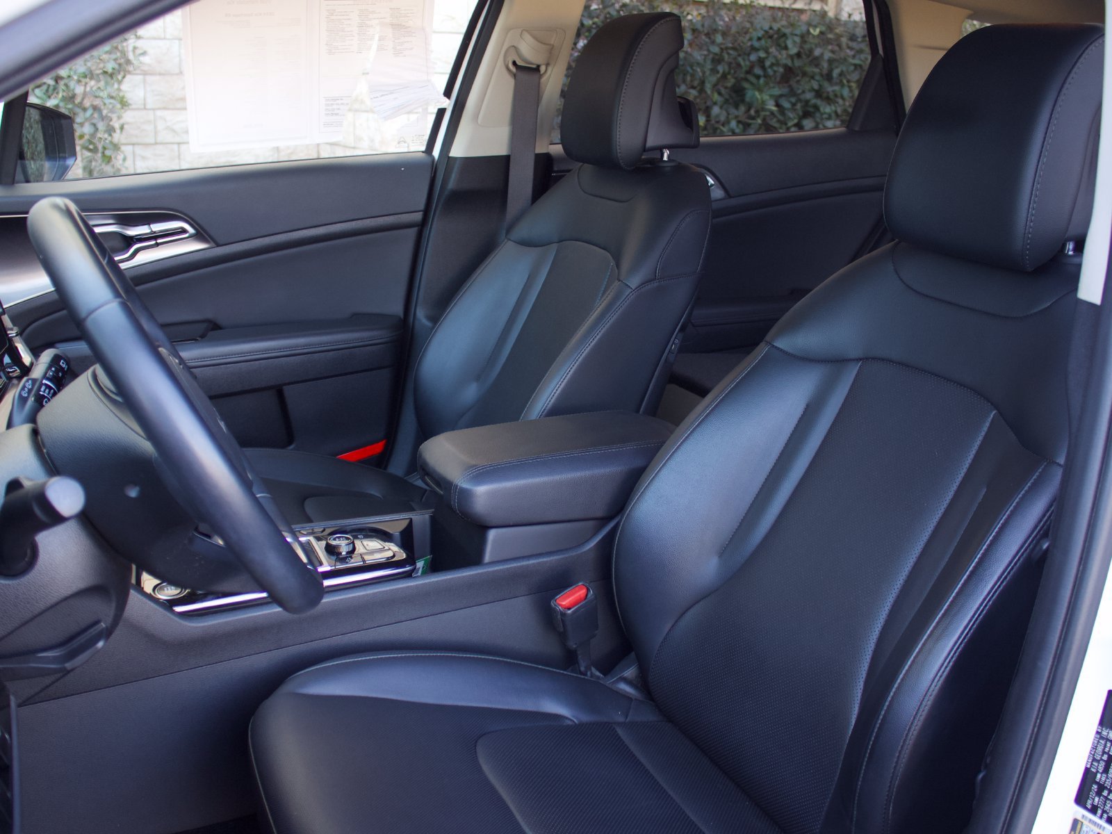 Used 2024 Kia Sportage EX AWD/4WD image 21