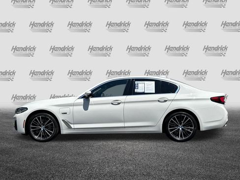 Used 2023 BMW 530e RWD image 8