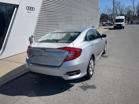 Used 2018 Honda Civic LX image 28