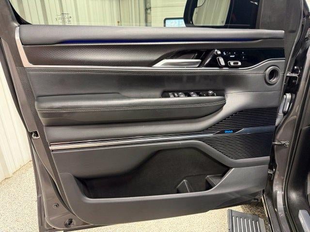 Used 2024 Jeep Grand Wagoneer L Series II w/ Quick Order Packagew 28T AWD/4WD image 8