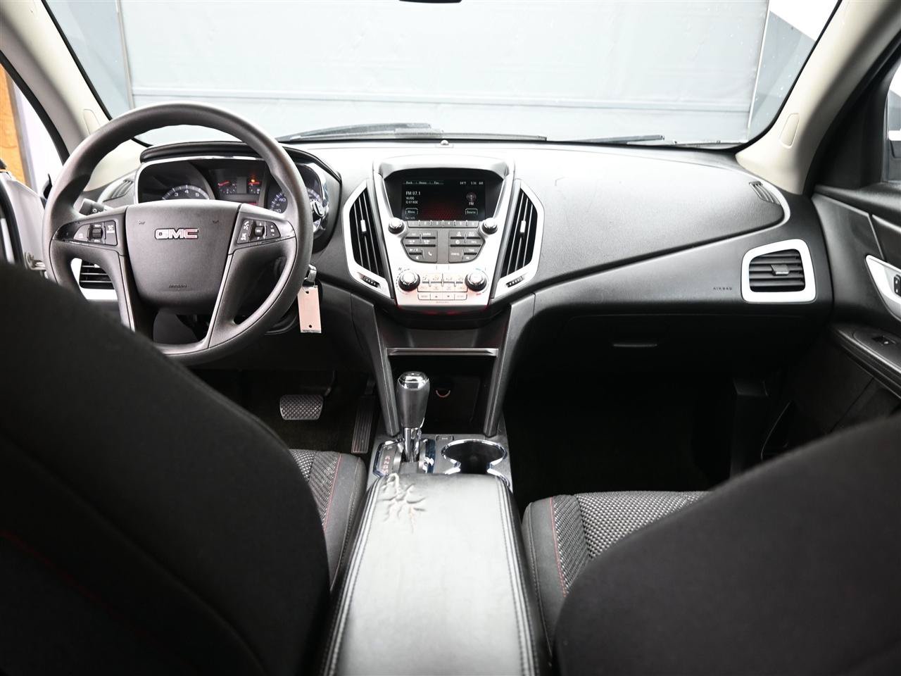Used 2017 GMC Terrain SLE FWD image 12