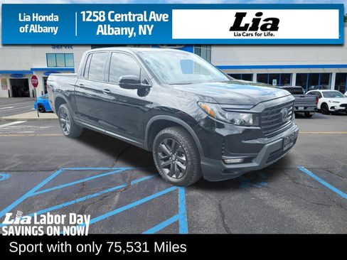 Used 2022 Honda Ridgeline Sport image 1