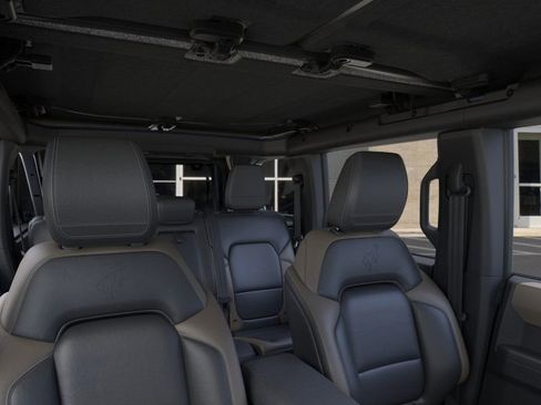 New 2025 Ford Bronco Big Bend w/ Black Diamond Package image 12
