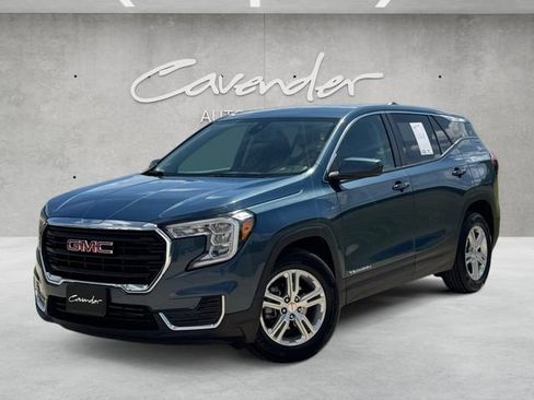 Used 2024 GMC Terrain SLE FWD image 1