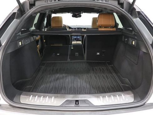 Used 2018 Land Rover Range Rover Velar R-Dynamic HSE AWD/4WD image 32