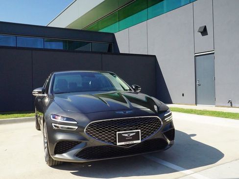 Certified 2026 Genesis G70 2.5T image 2