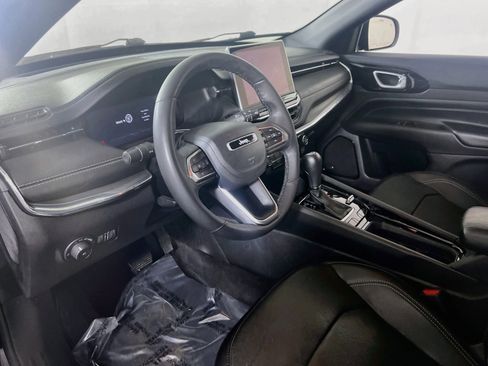 Used 2023 Jeep Compass High Altitude w/ Driver Assist Group I AWD/4WD image 9