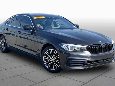 Used 2020 BMW 540i w/ Premium Package RWD image 3