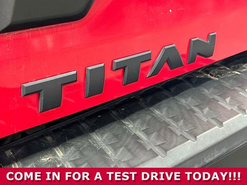 Used 2020 Nissan Titan PRO-4X w/ Pro-4x Utility Package image 33