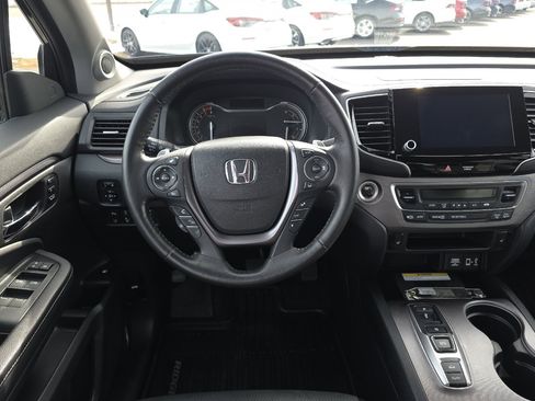Used 2023 Honda Ridgeline RTL-E image 14