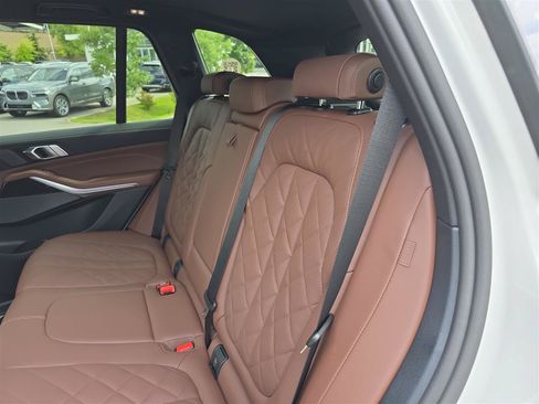 Used 2026 BMW X5 xDrive50e AWD/4WD image 15