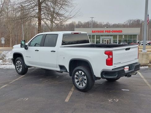 Used 2024 Chevrolet Silverado 2500 Custom w/ Custom Convenience Package image 15