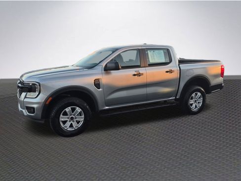 Used 2024 Ford Ranger XL image 2