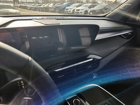 Used 2026 Buick Enclave Sport Touring w/ Power Package image 16