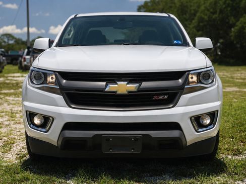 Used 2016 Chevrolet Colorado Z71 AWD/4WD image 3