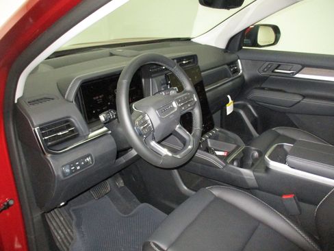 New 2026 GMC Terrain Denali AWD/4WD image 16