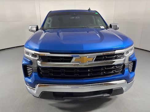 Used 2024 Chevrolet Silverado 1500 LT RWD image 3