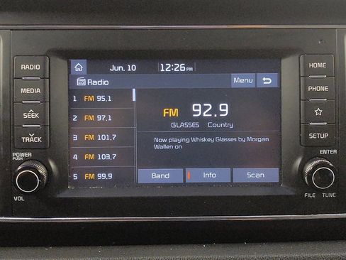 Used 2021 Kia Sedona LX FWD image 25