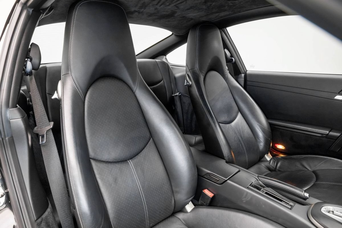 Used 2005 Porsche 911 Carrera RWD image 14