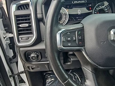 Used 2024 RAM 1500 Laramie image 13