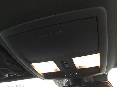 Used 2023 Dodge Challenger R/T w/ Blacktop Package image 30