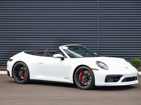 Certified 2023 Porsche 911 Carrera GTS image 9